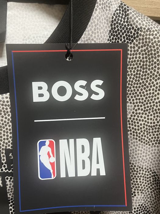 Hugo Boss x NBA New York Knicks - размер ХЛ  / Оригинал