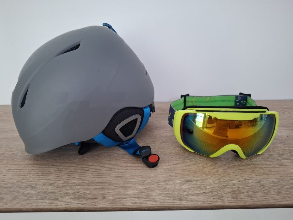 Ски каска и очила