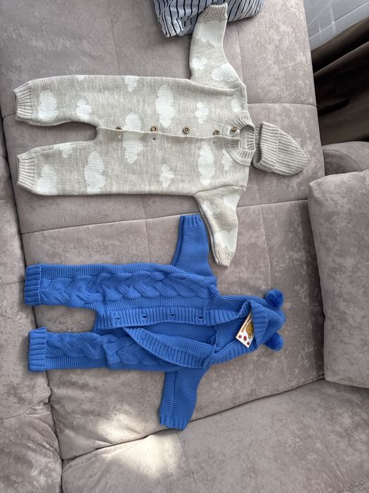 2 красивых костюма