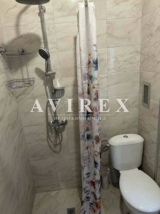 Дава се под наем Двустаен апартамент в Пловдив, Кючук Париж - 70 кв.м за 423.3 € - Снимка #2