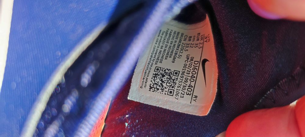 Маратонки nike номер 35