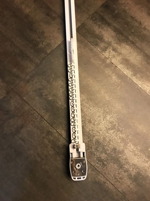 Релса за перде -електрическа