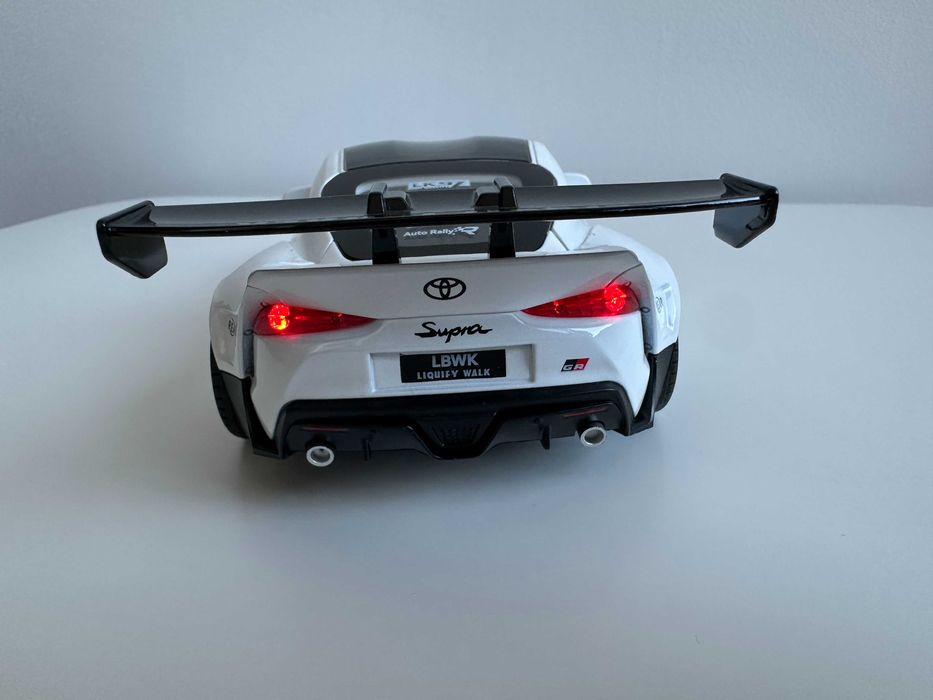 Macheta auto Toyota Supra liberty walk 1/24