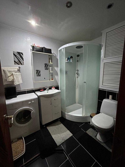 Продам 2-ком Узкоколейная 29