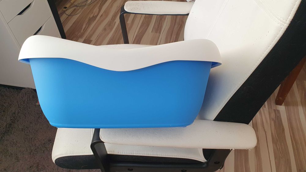 Нова Котешка тоалетна открита с борд