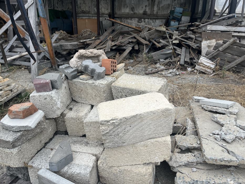 Плиты и все что видете продам