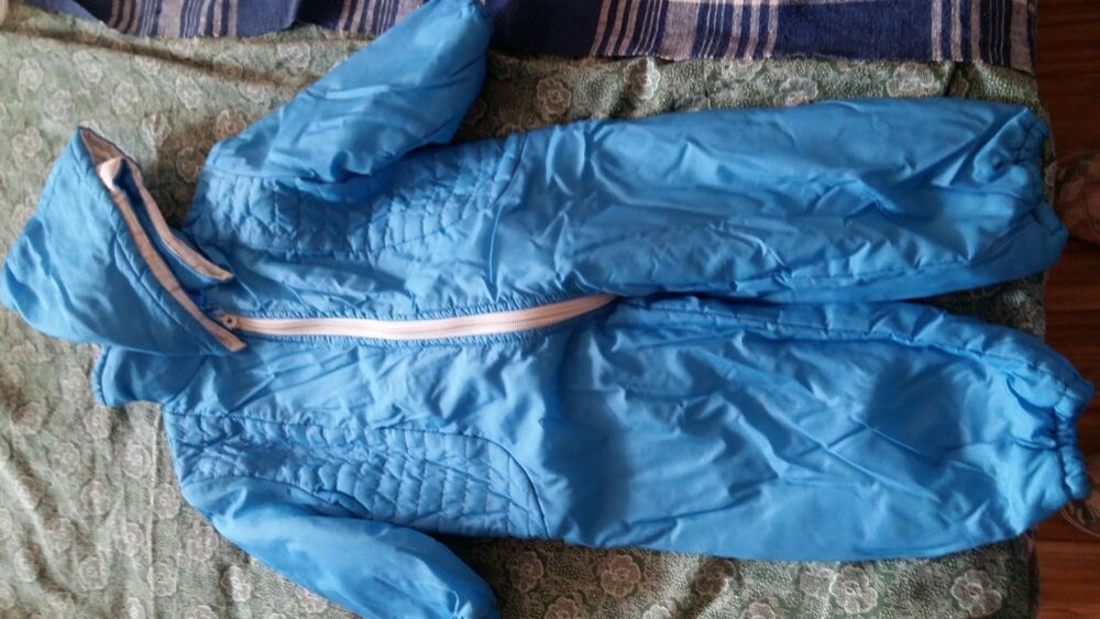 Детски якета и рокли