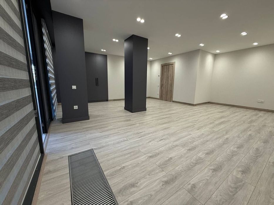 Аренда помещение
Улица Махтумкули 233м2