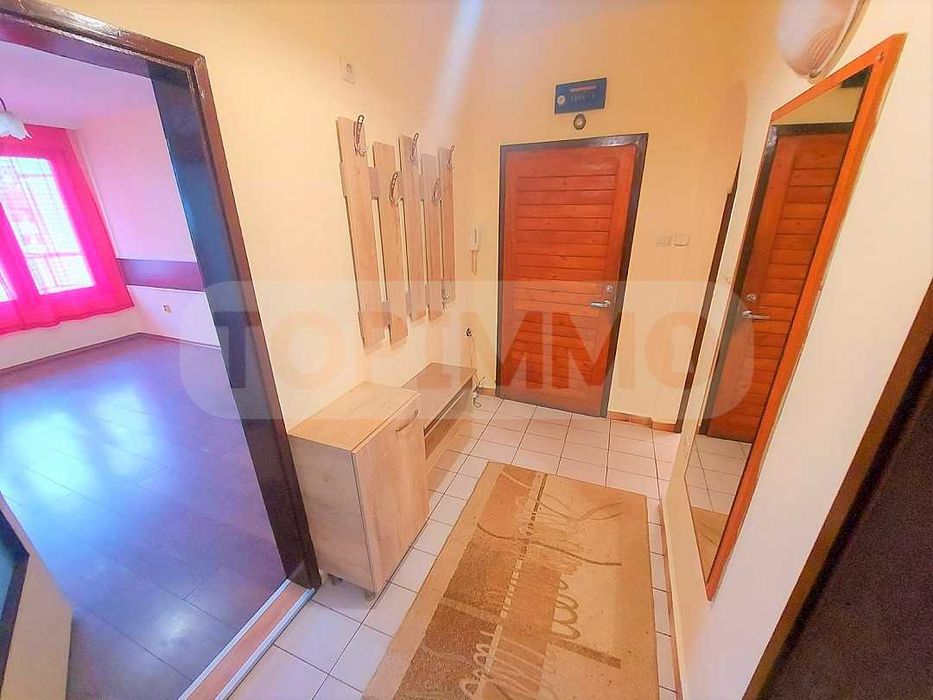 Дава се под наем Тристаен апартамент в Варна, Общината - 130 кв.м за 510 € - Снимка #11