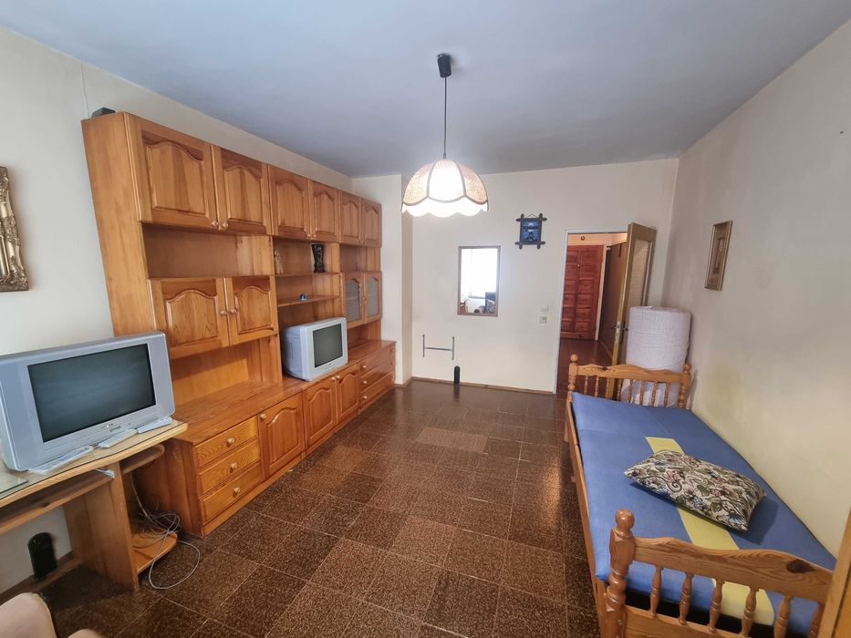 Продава се Двустаен апартамент в Благоевград, Еленово 1 - 63 кв.м за 1032 €/кв.м - Снимка #2