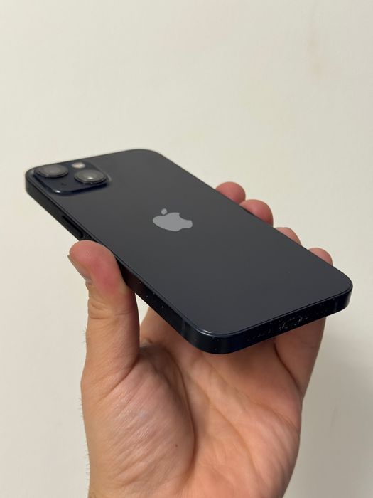 iPhone 13, 128GB, 5G, Midnight Neverlocked Excelent Battery 100%