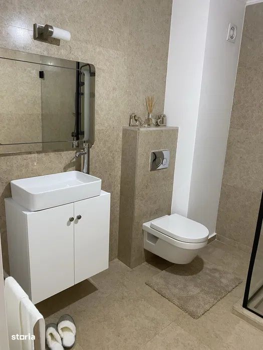 Apartament cu 3 camere, 66 mp, terasa de 26 mp, langa METRO