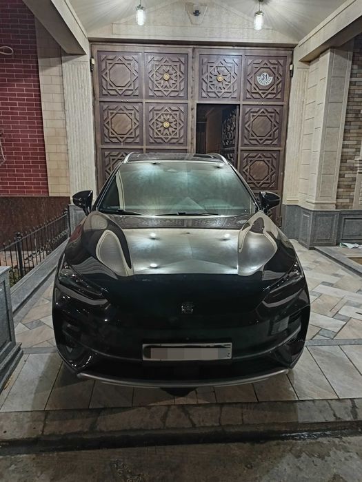 Byd Tang full Awd 4.4 sekund