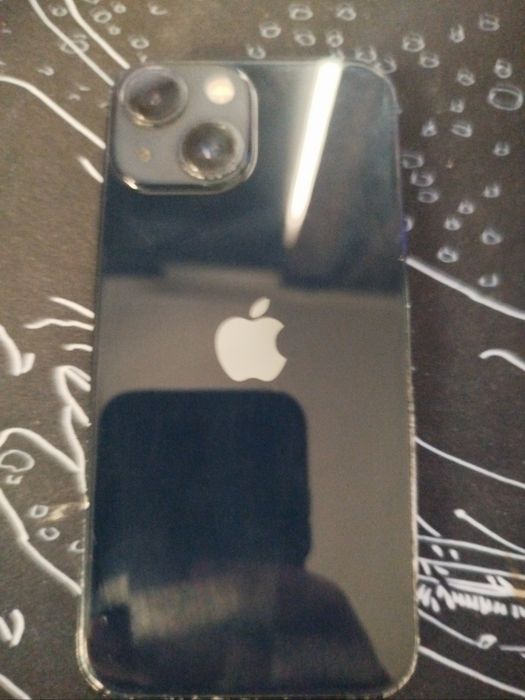 Iphone 13 mini с блокировкой
