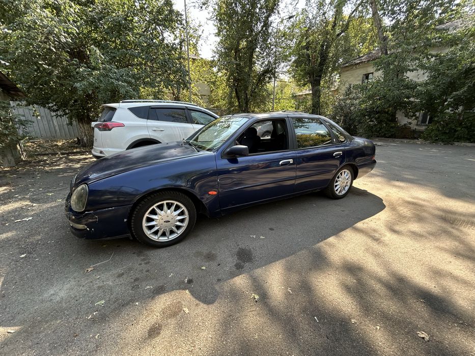 Ford Scorpio Cosworth