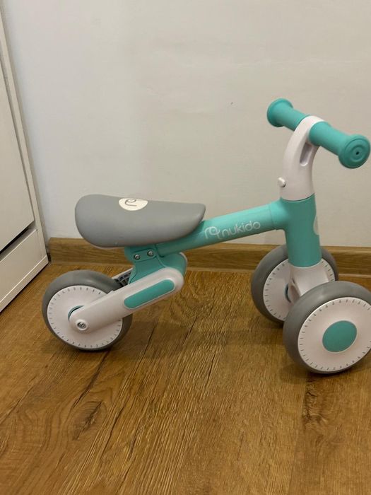 Детско баланс колело