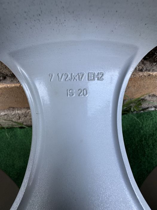 4 броя Джанти БМВ BMW Style 138 17 цола за E60 E61 E34 E36 E46 E90 E91