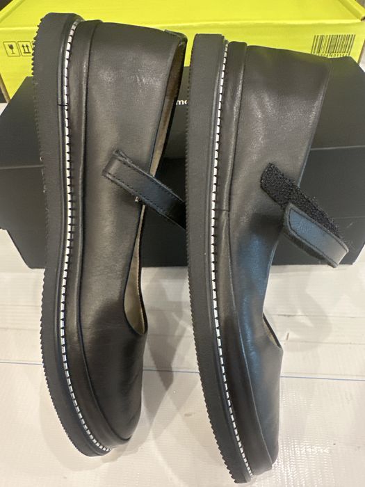 Продам школьные жен. туфли 36 раз