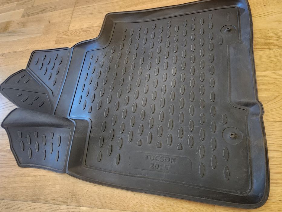 Полики в машину Хюндай