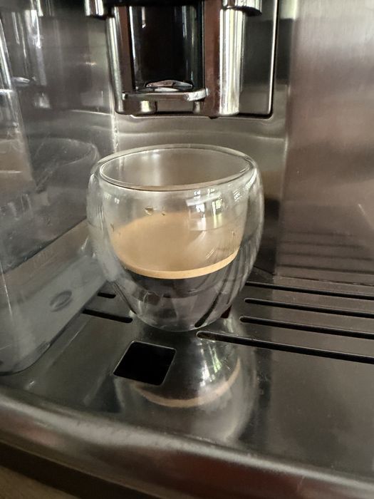 Aparat de facut cafea saeco pico baristo delux