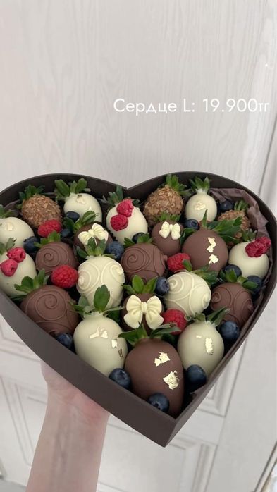 Клубника в шоколаде Алматы