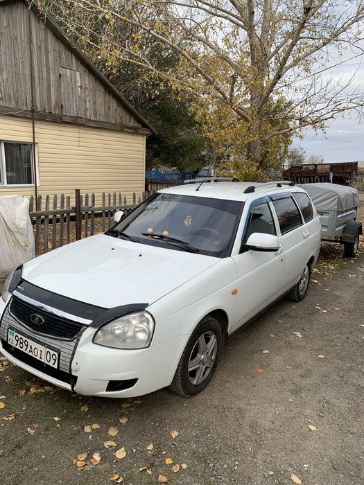 Приора с прицепом продам