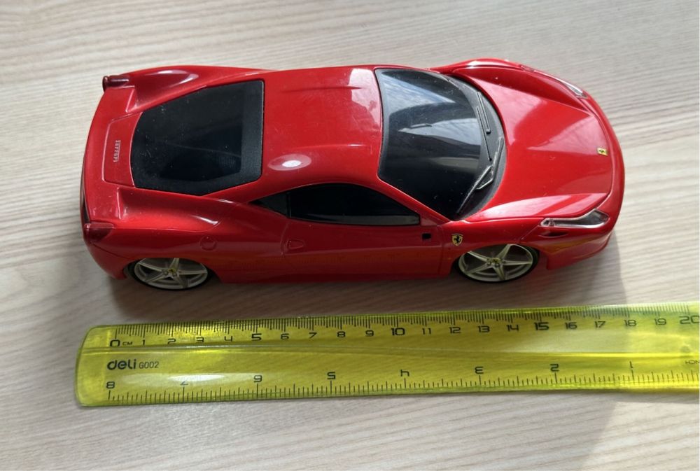 Macheta auto Ferrari 458 Italia 1/24
