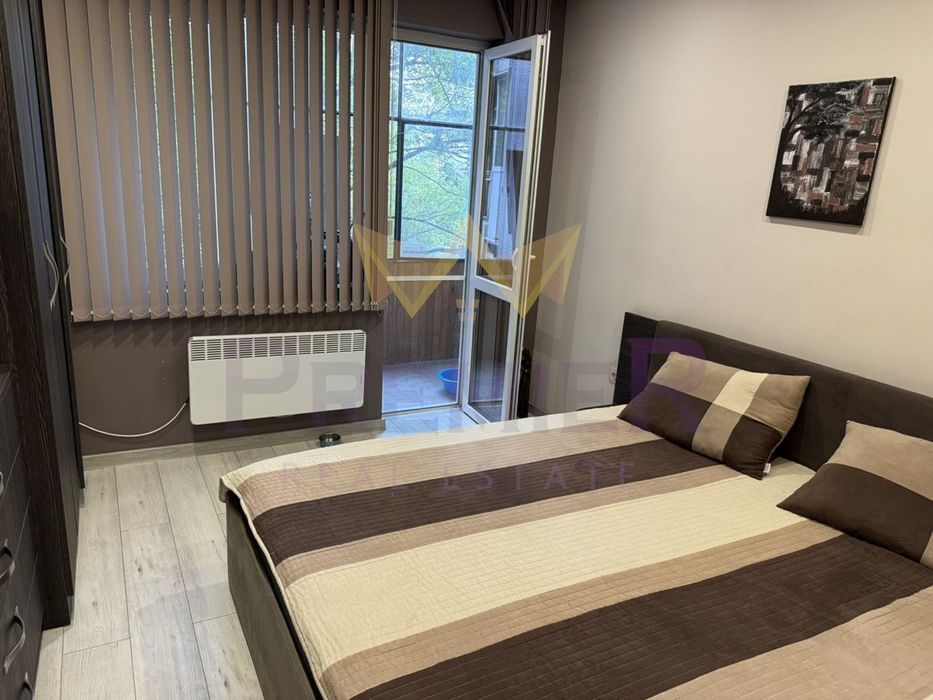 Продава се Четиристаен апартамент в Варна, Младост 1 - 98 кв.м за 2449 €/кв.м - Снимка #8