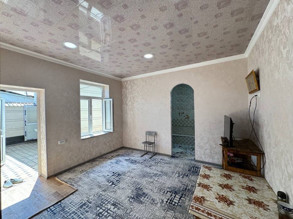 Продается УЗБУМ Баку яшнобад 1 соток 3-х комнатная