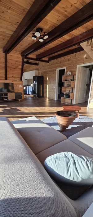 3 Cabane A-Frame Premium – Confort, Relaxare și Ciubăr Privat