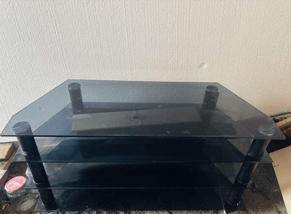 Продам стеклянную тумбочку