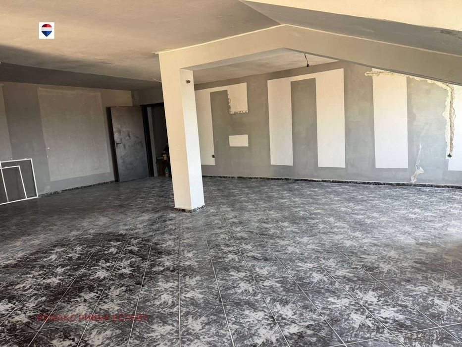 Продава се Къща в Русе, Средна кула - 363 кв.м за 512 €/кв.м - Снимка #12