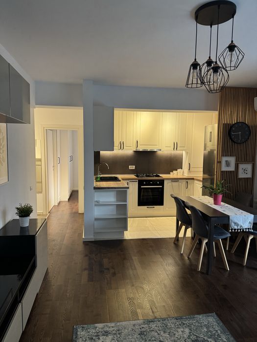 Apartament 2 camere parter, terasa, curte 80mp
