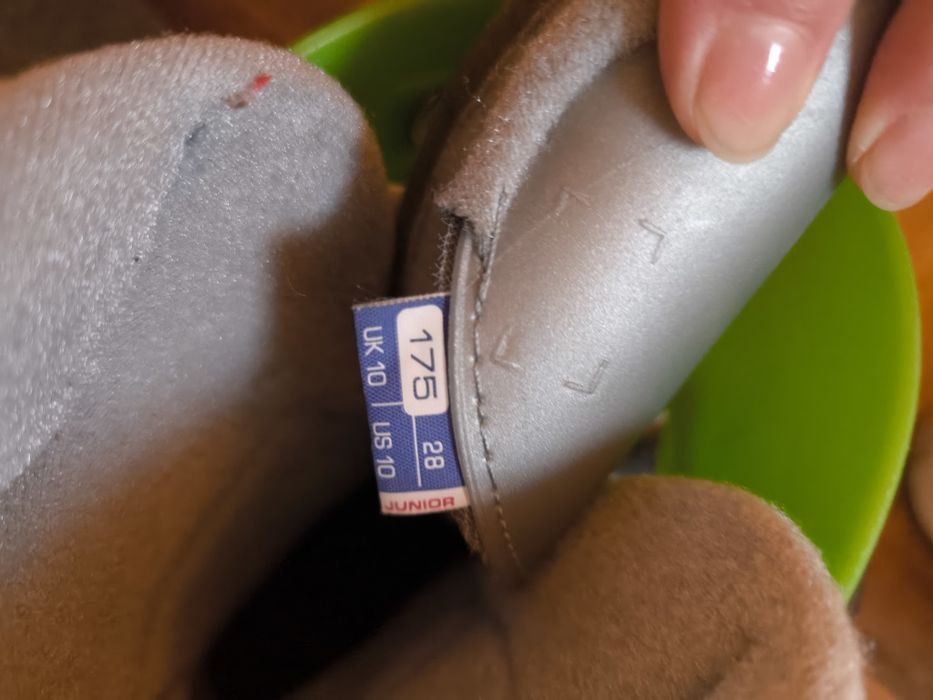 Горнолыжные ботинки детские