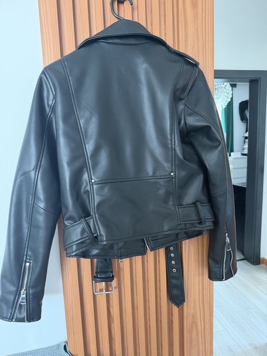 Geaca imitatie piele Zara