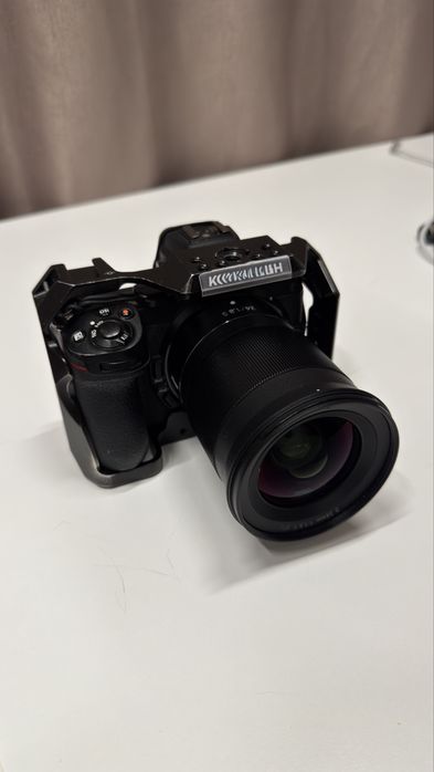 Продам СРОЧНО Nikon z 6 ii body