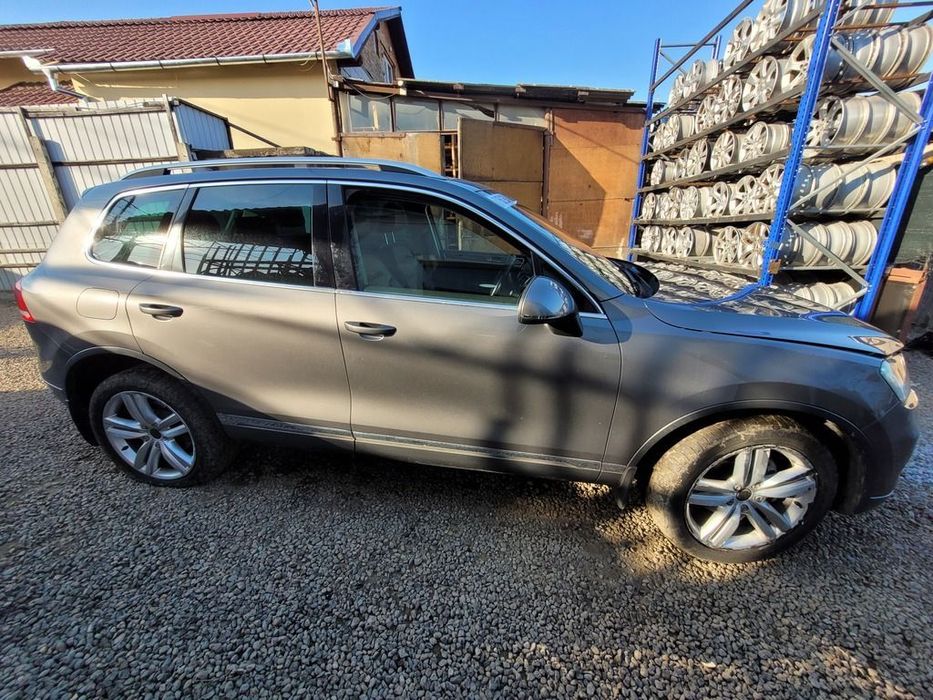 Macara dreapta fata Volkswagen Touareg 7P 2010 - 2014 SUV 4 Usi (1109)