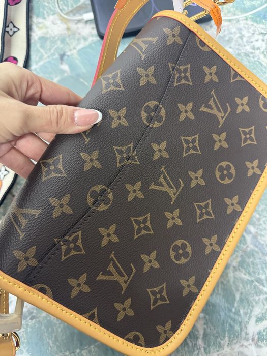 Сумка Сэтчел Diane LV Louis Vuitton