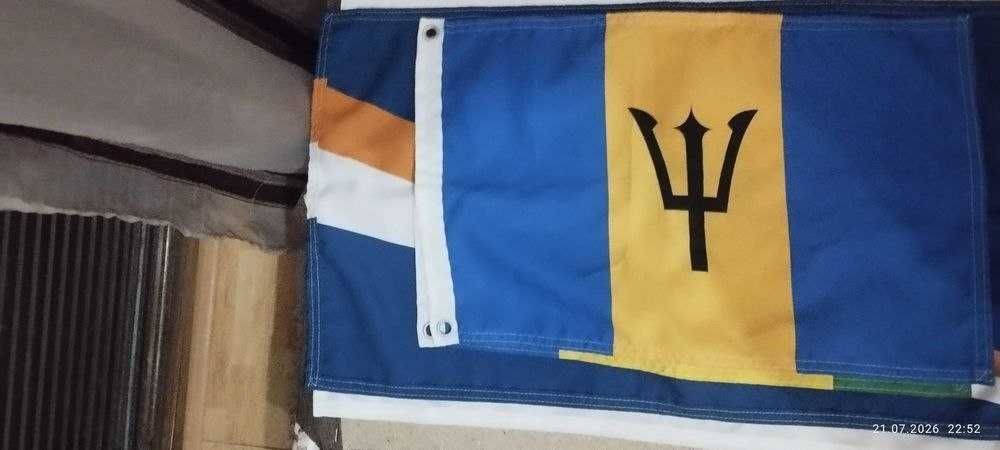 Saint Vincent and the Grenadines, Marshall Islands, Barbados, Malta Знамя Сент Винсент и Гренади, Малта, Барбадос, Маршалови острова Знамя