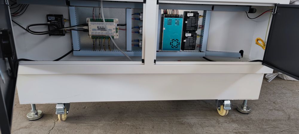 Лазирный станок  (Ali Lazer) 1610T 2 бошли