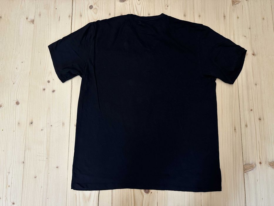 Tricou Calvin Klein Bărbați V-Neck – Nou Fără Etichetă – Mărimea XL Negru Minimalist