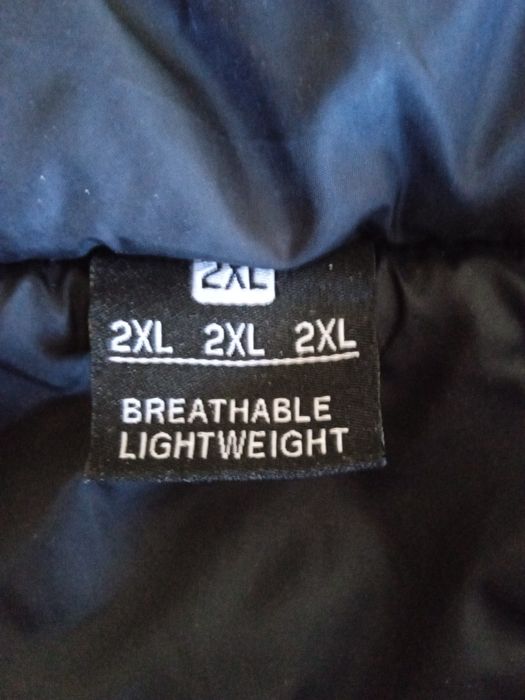 Пуховик мужской чернй