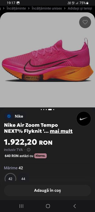 Vând Nike Air Zoom Tempo Next