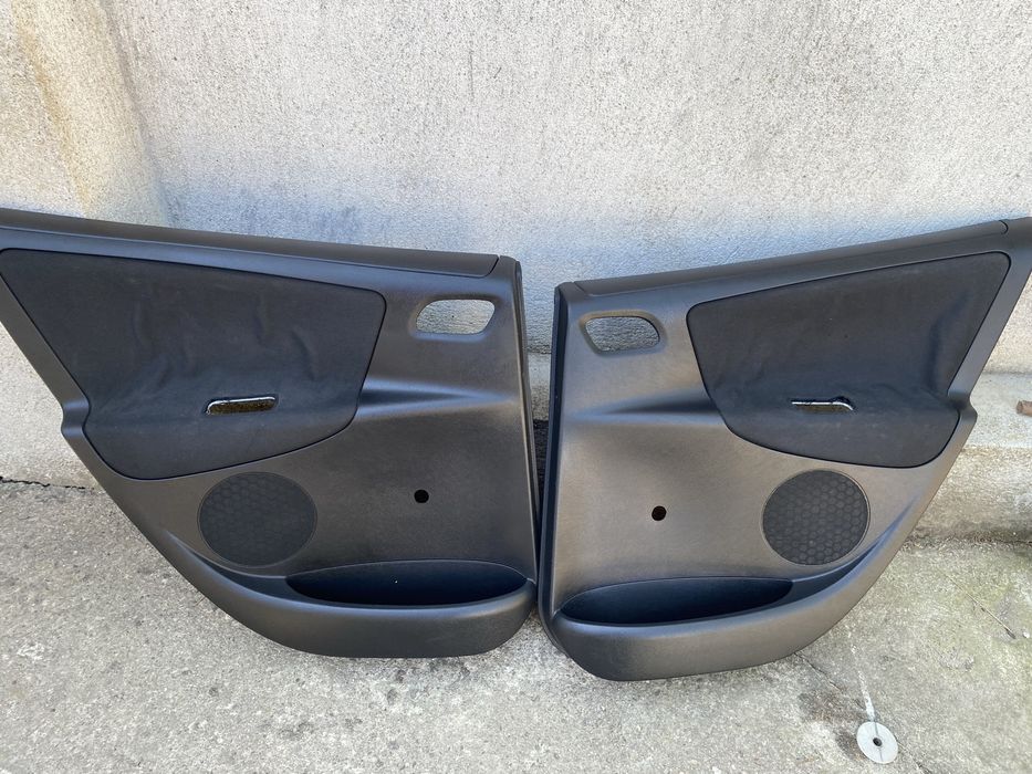 .Спирачни дискове и накладки ,кори за врати на пежо 207 хечбек 2011 г.