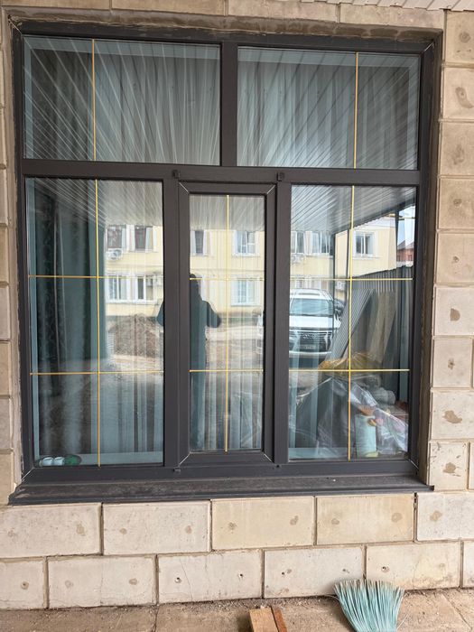 Продам окно с комплектом