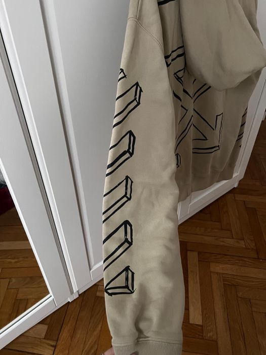 Hanorac off white, marimea L, fit M