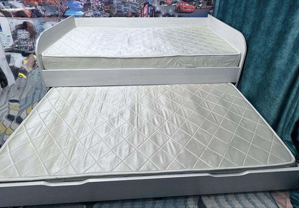 Продам манеж и кровать