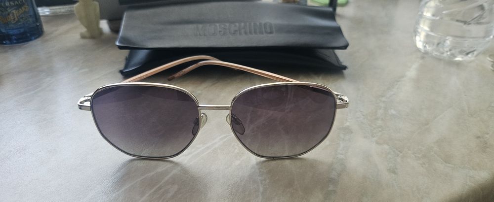 Оригинални очила Love Moschino