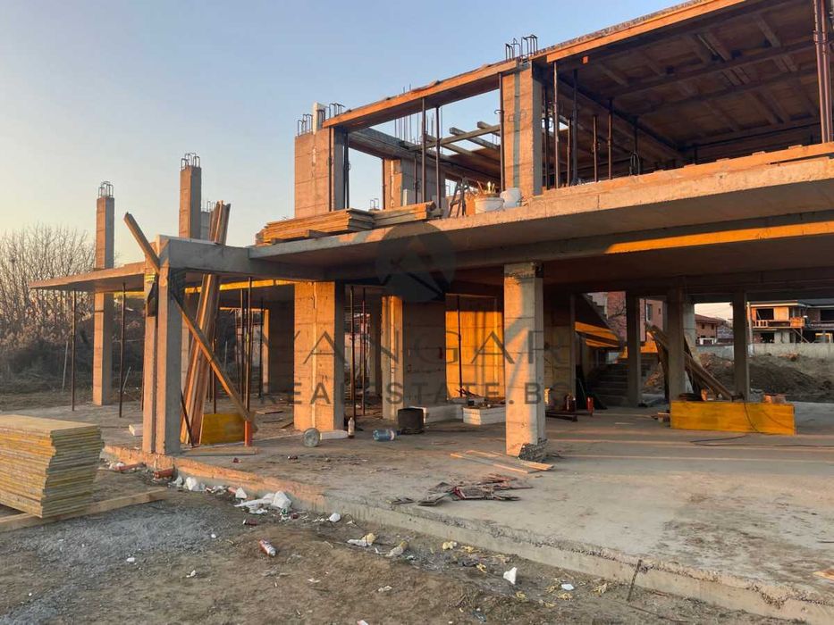 Продава се Къща в Пловдив, Беломорски - 248 кв.м за 1412 €/кв.м - Снимка #2