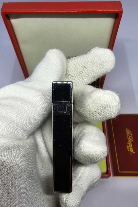 Запалка S.T. Dupont с Черен Лак